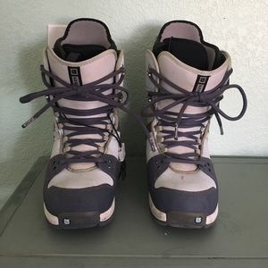 Women’s Burton Snowboarding Boots